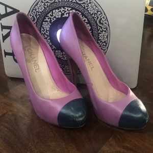 Chanel Pumps